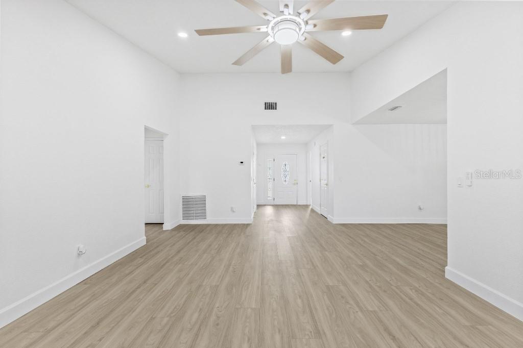 MEADOW LAKES EAST - Residential