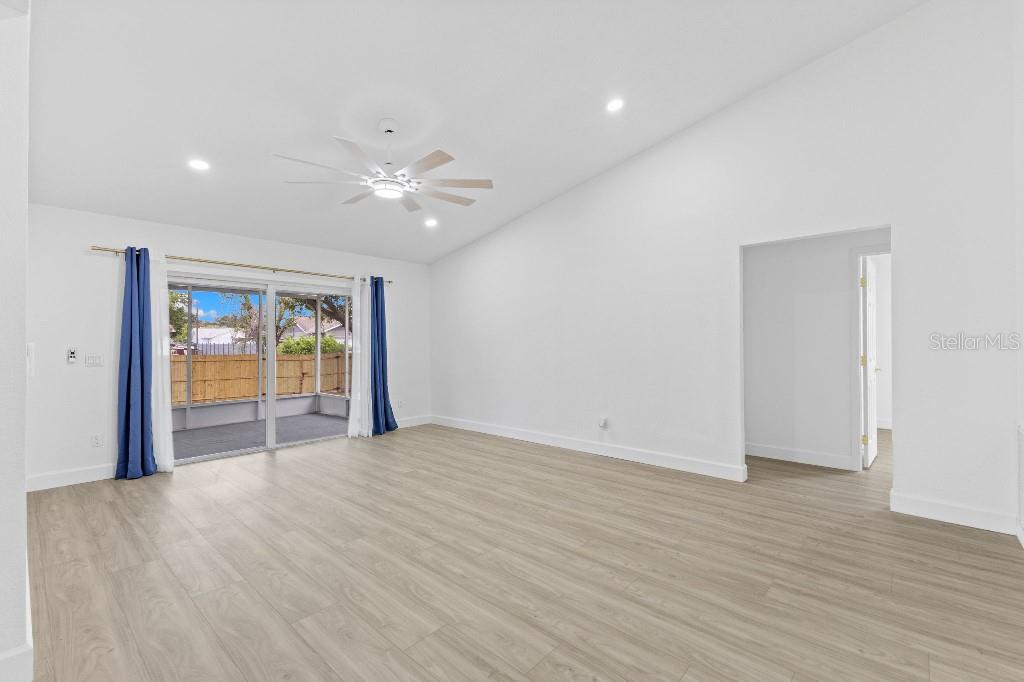 MEADOW LAKES EAST - Residential