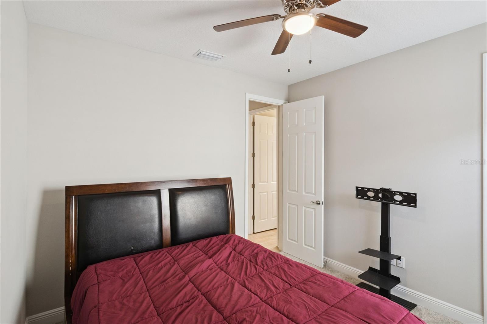 HINTON HAWKSTONE PH 1A1 - Residential