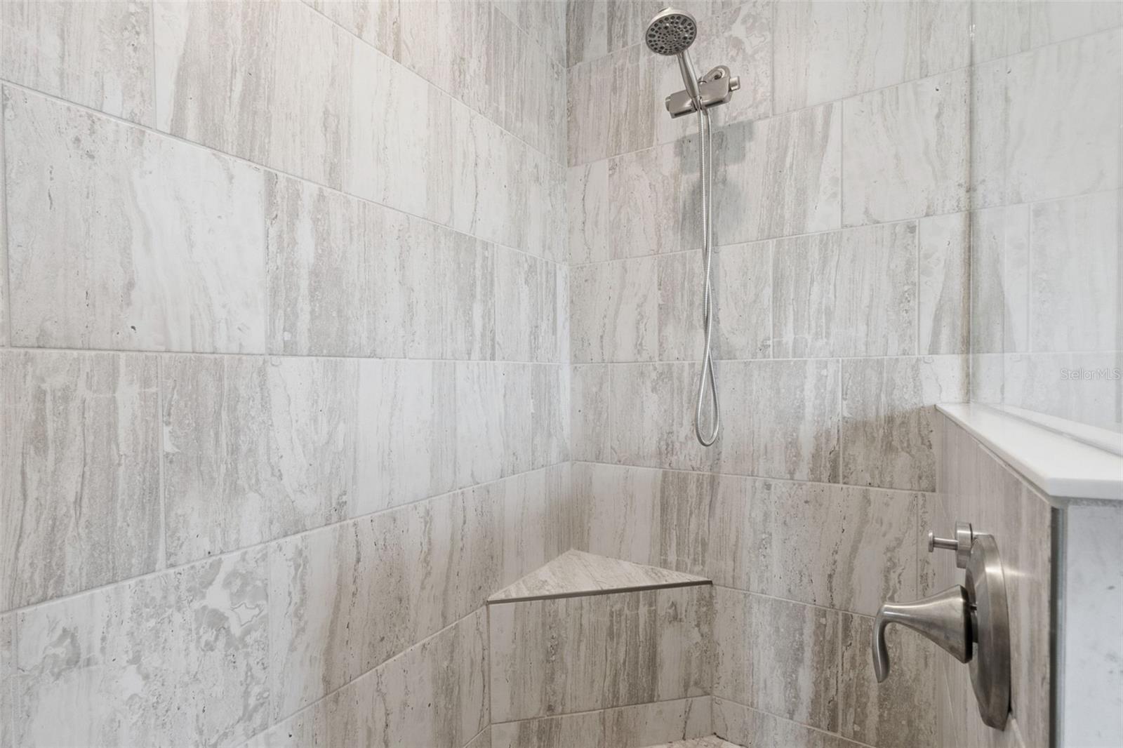 HINTON HAWKSTONE PH 1A1 - Residential