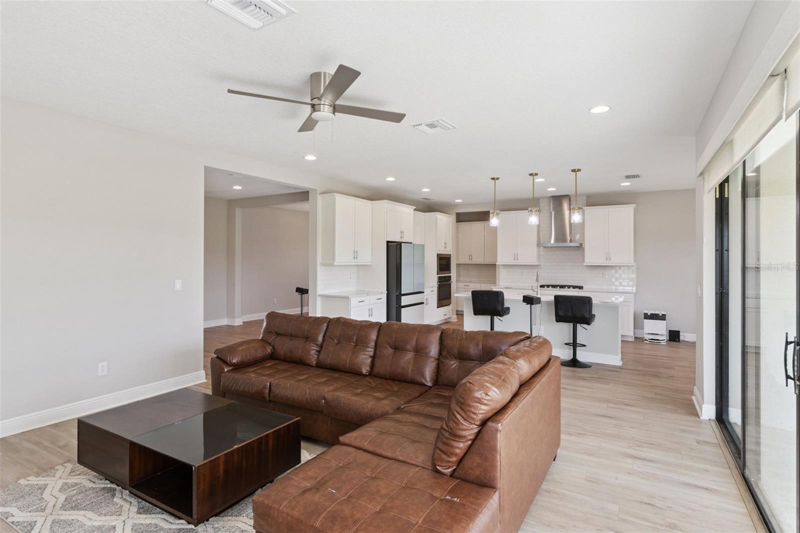 HINTON HAWKSTONE PH 1A1 - Residential