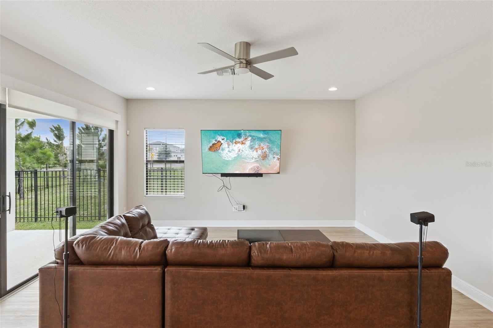 HINTON HAWKSTONE PH 1A1 - Residential