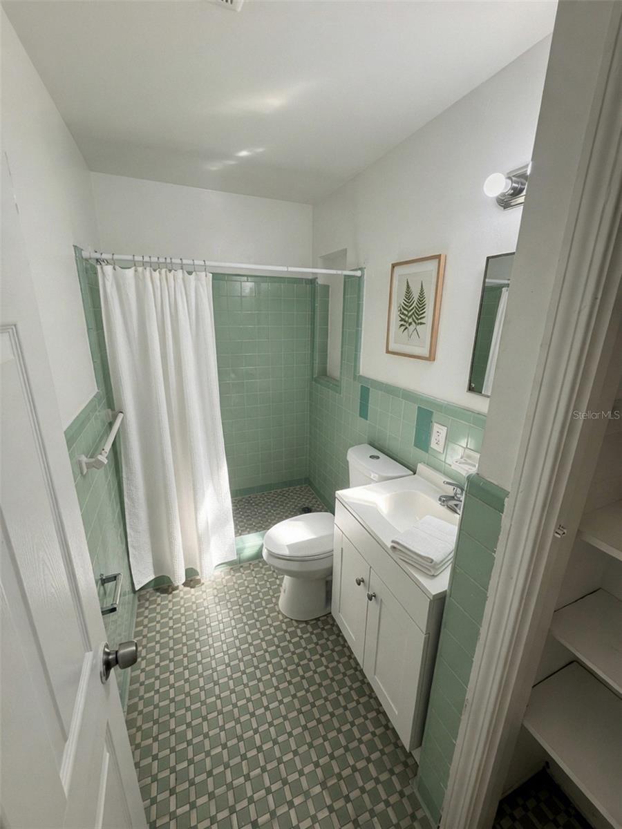 ARMSTRONGS SUB F A - Residential