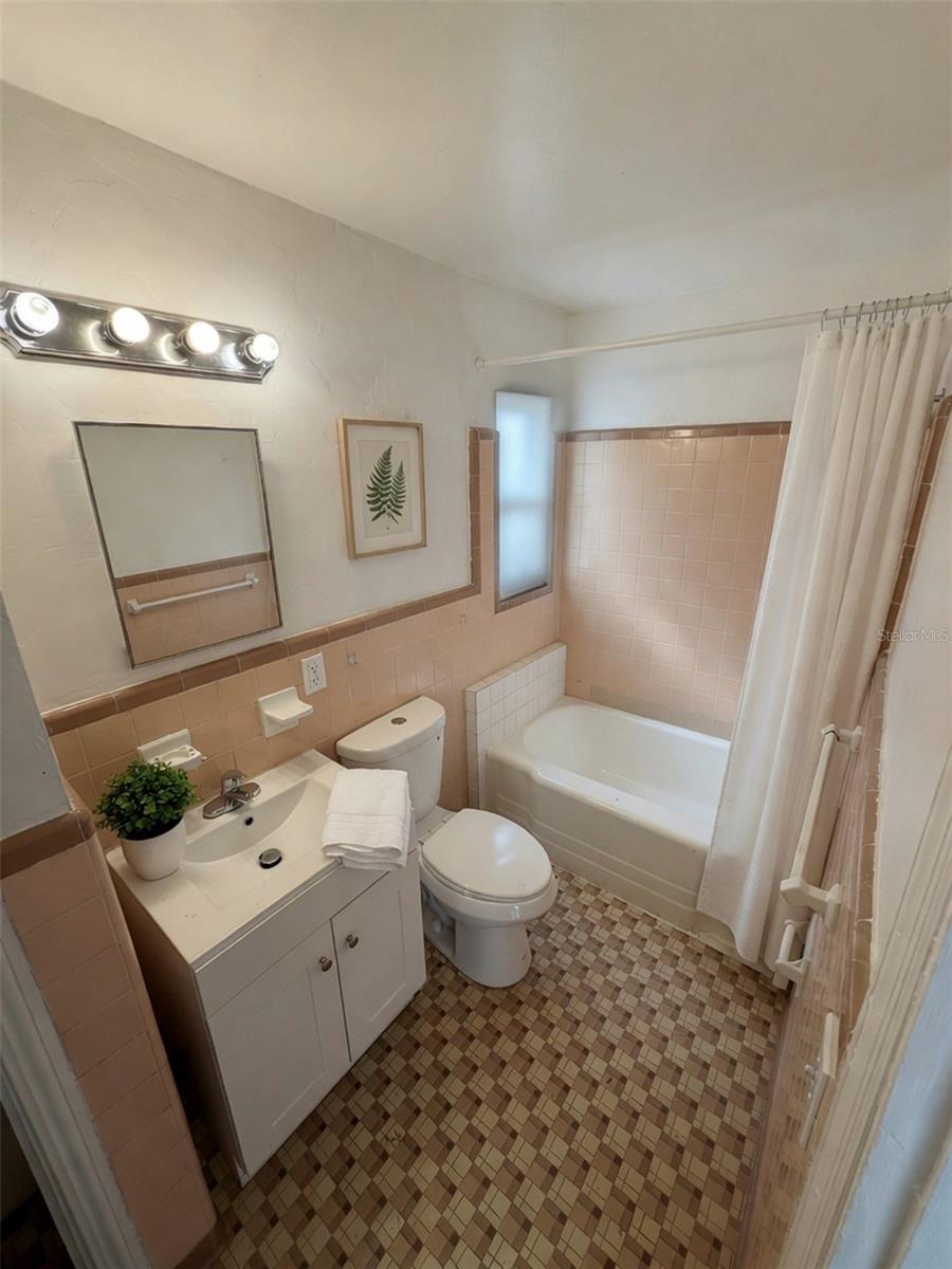 ARMSTRONGS SUB F A - Residential