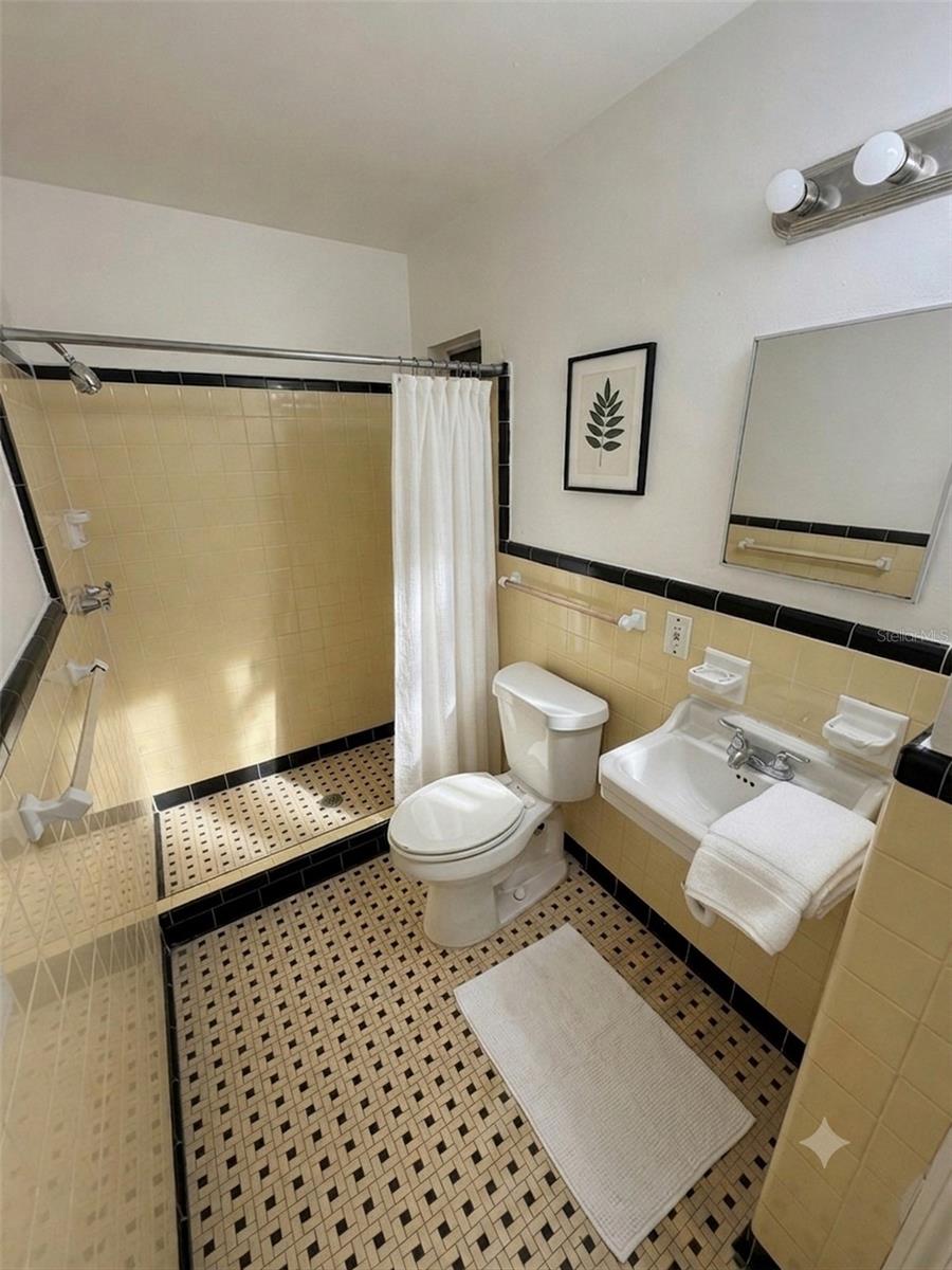 ARMSTRONGS SUB F A - Residential