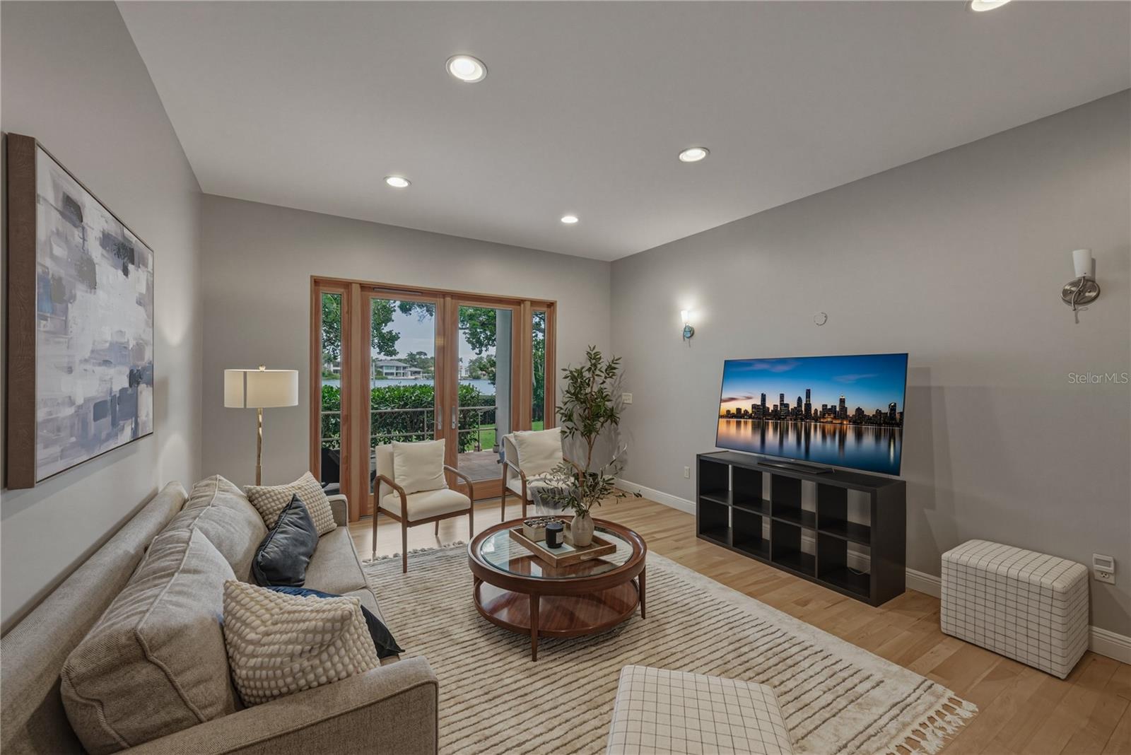 SNELL ISLE SHORES - Residential