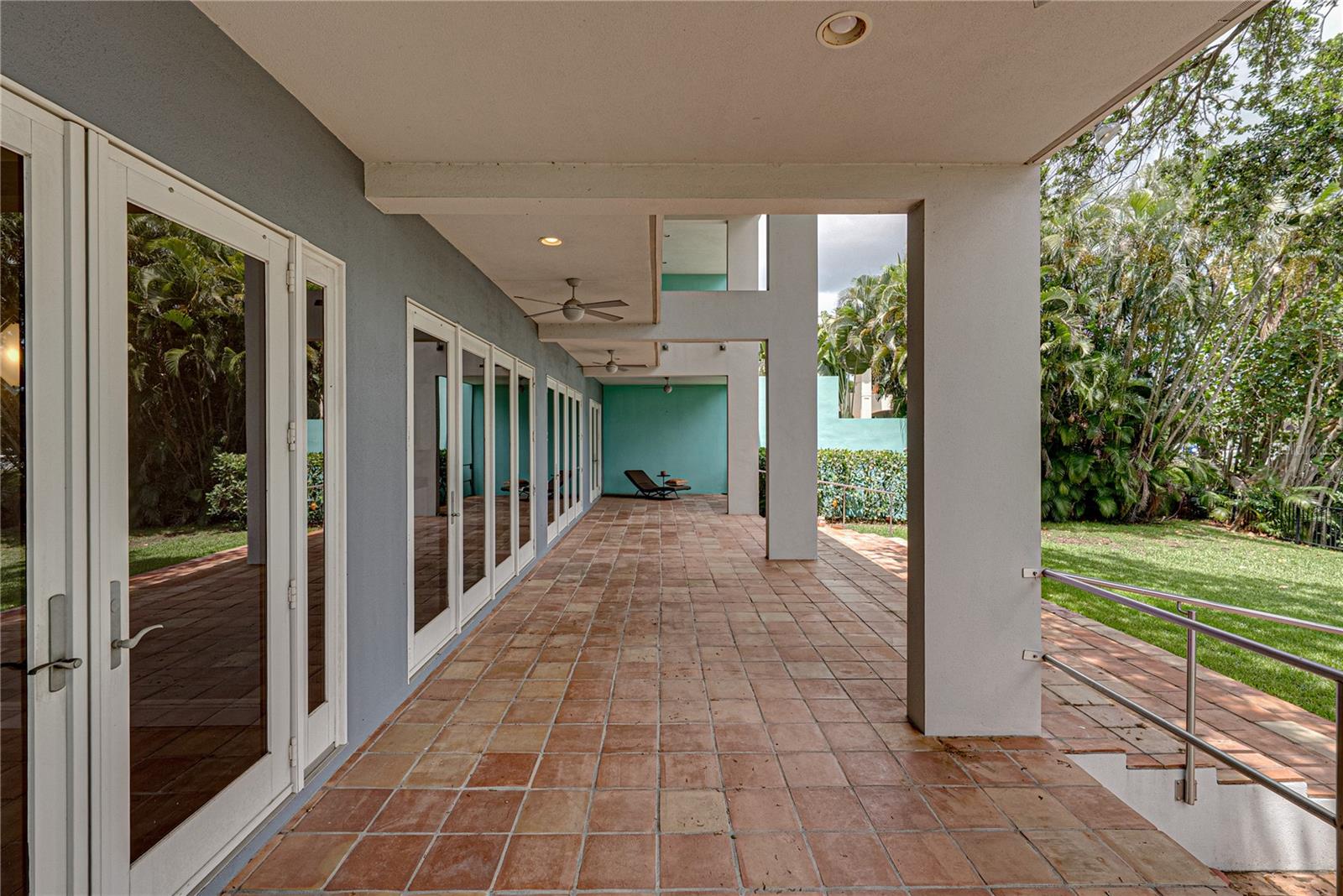 SNELL ISLE SHORES - Residential