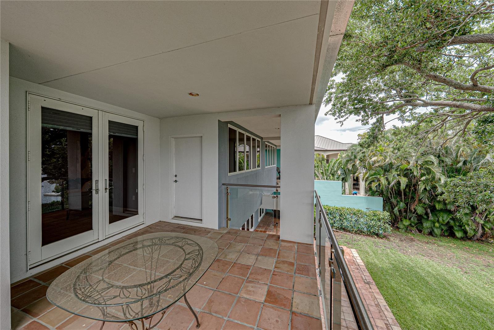 SNELL ISLE SHORES - Residential