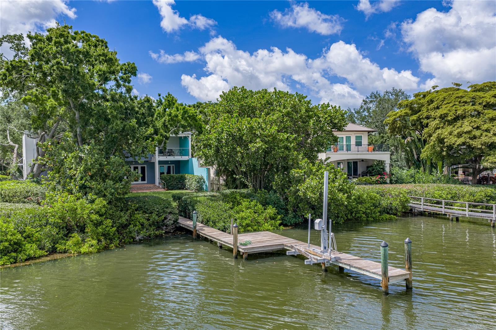 SNELL ISLE SHORES - Residential