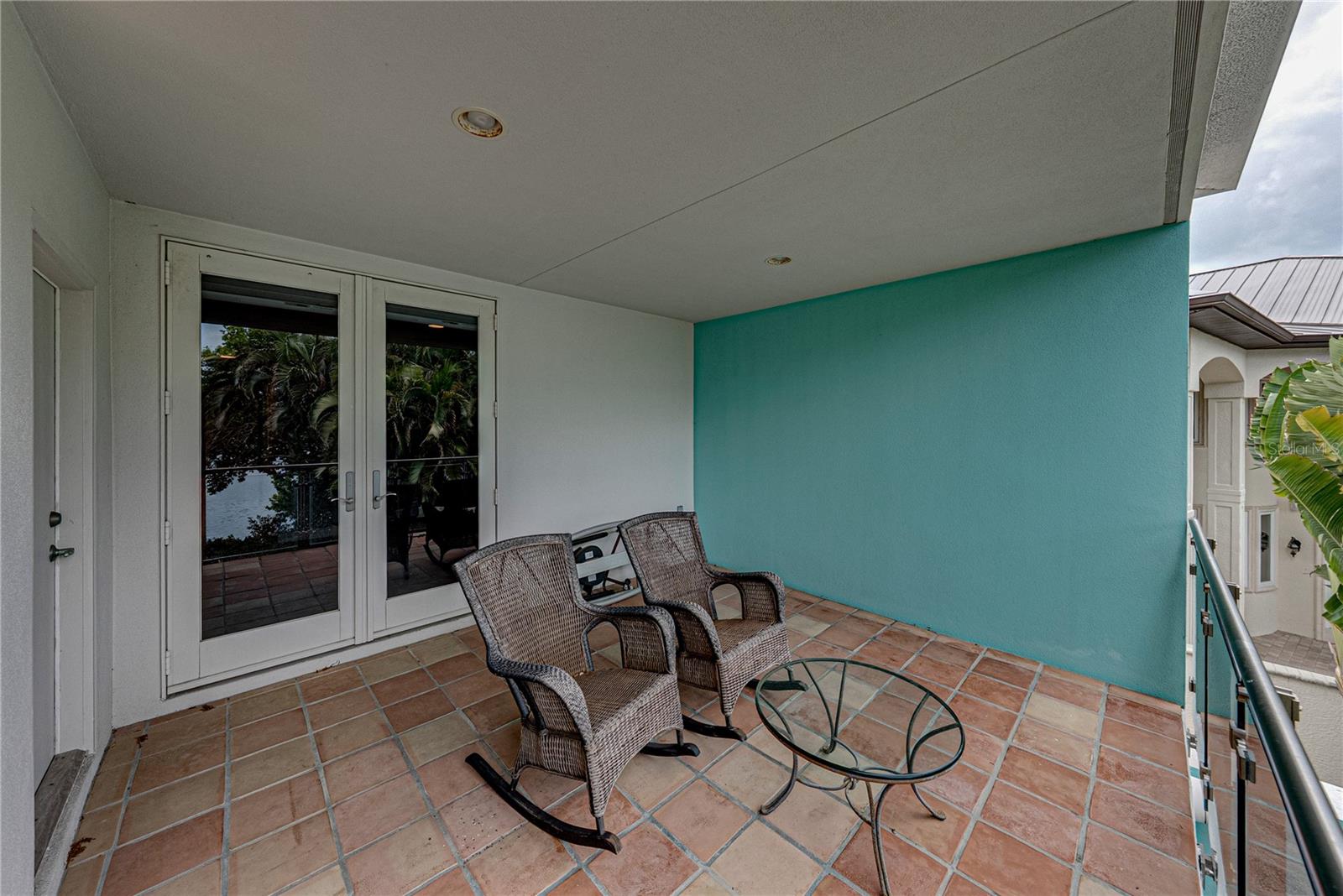 SNELL ISLE SHORES - Residential