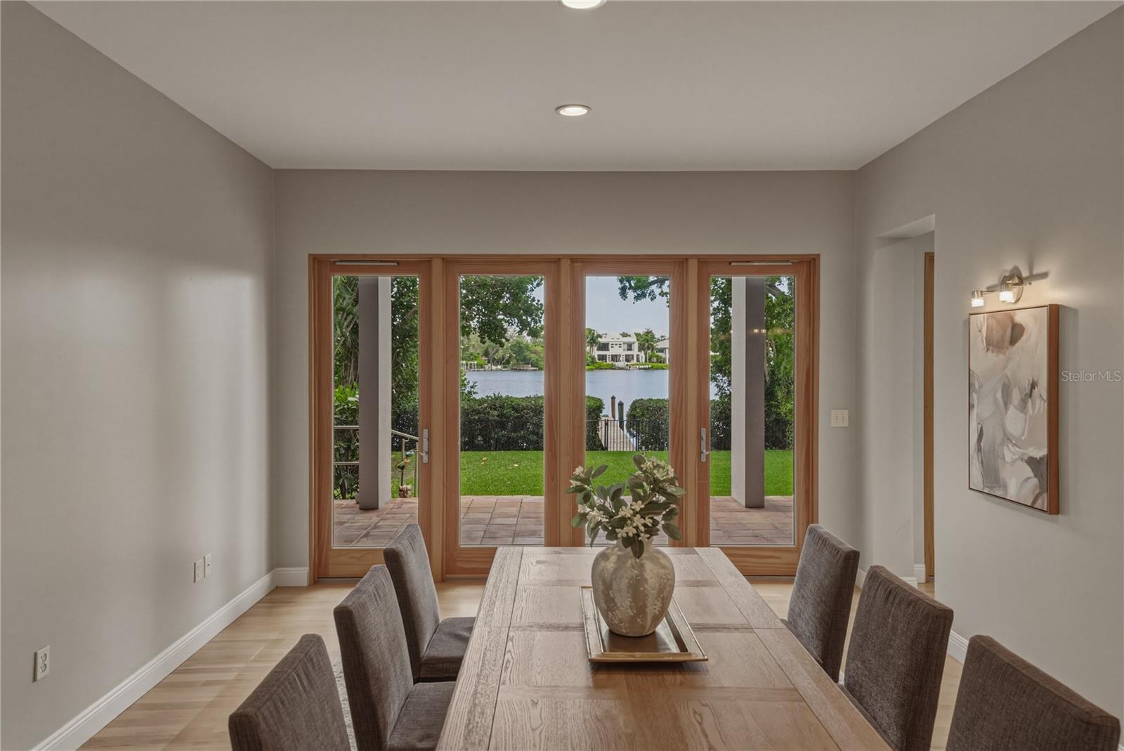 SNELL ISLE SHORES - Residential