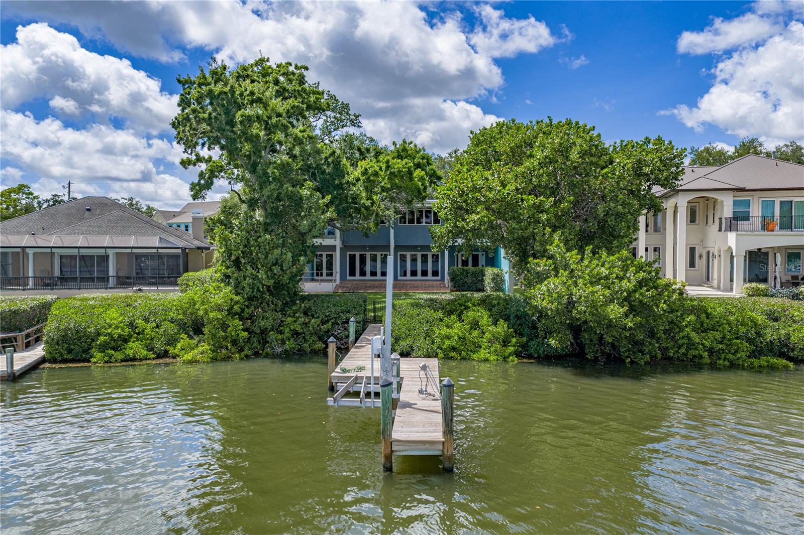 SNELL ISLE SHORES - Residential