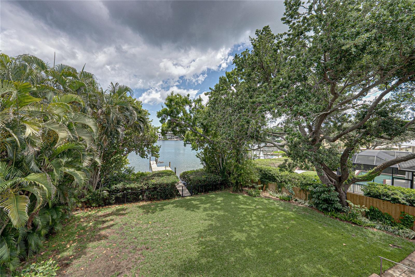 SNELL ISLE SHORES - Residential
