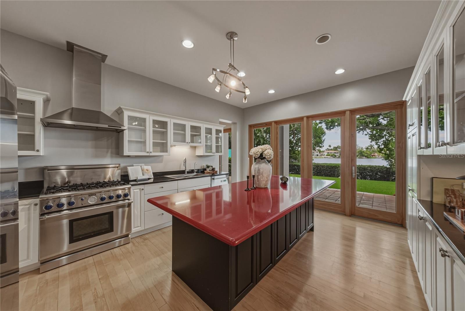 SNELL ISLE SHORES - Residential