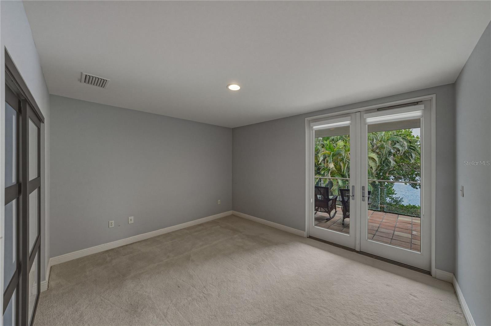 SNELL ISLE SHORES - Residential