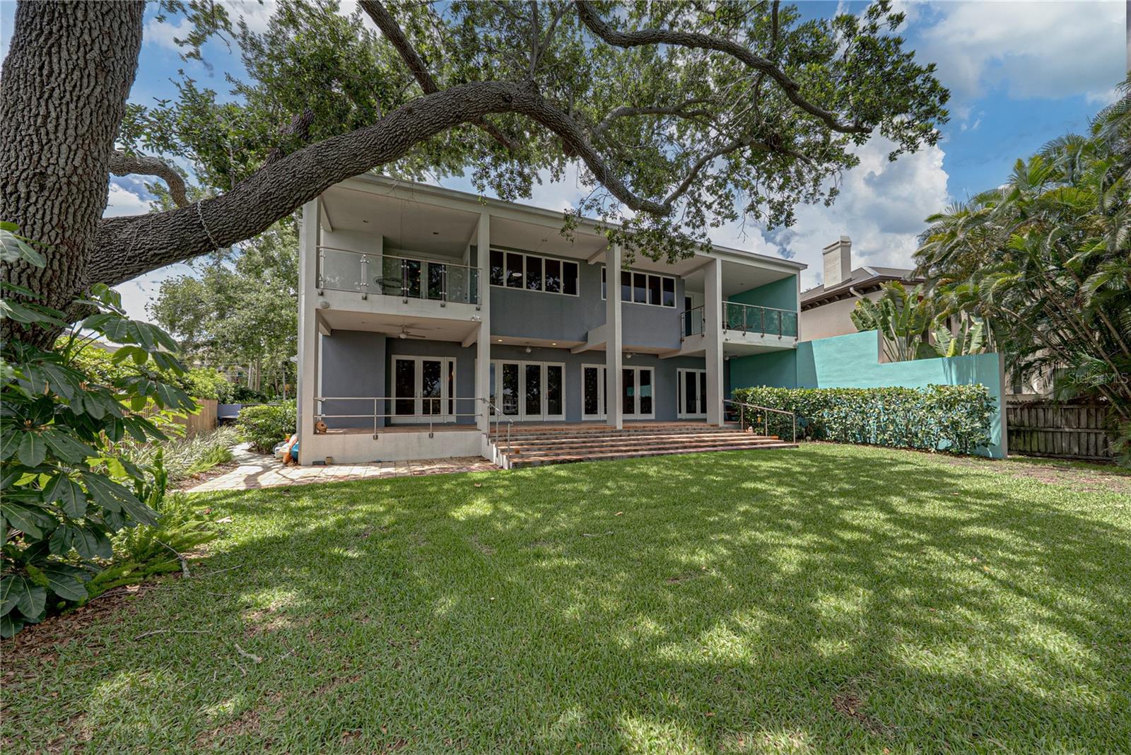SNELL ISLE SHORES - Residential