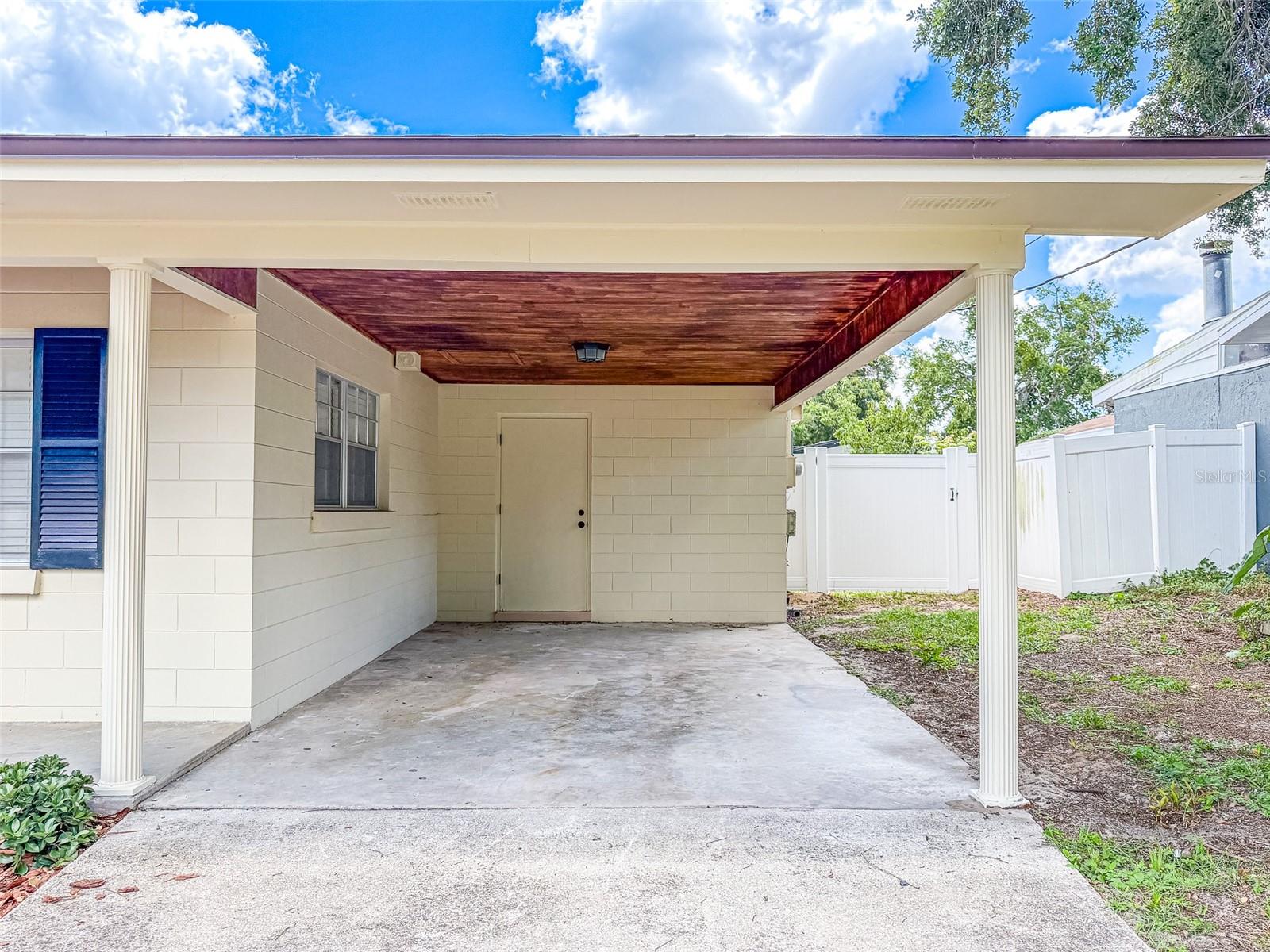 HILLS LAKE ELBERT - Residential