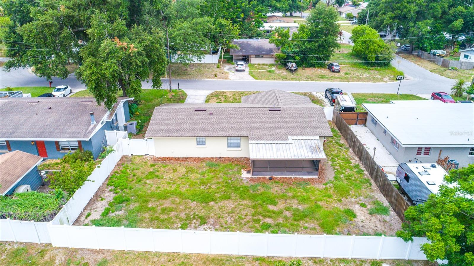 HILLS LAKE ELBERT - Residential