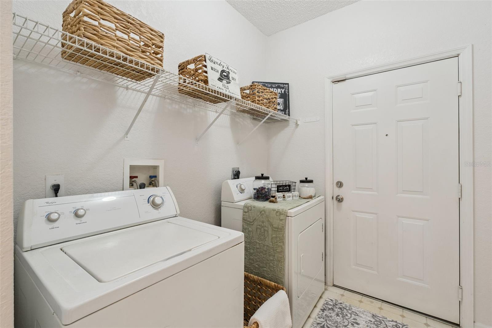 ARBOR LAKES A CONDO - Residential