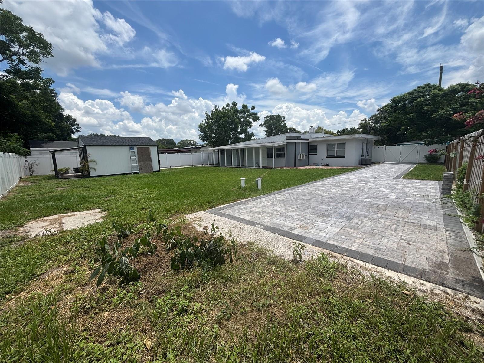 AZALEA PARK SEC 02 - Residential