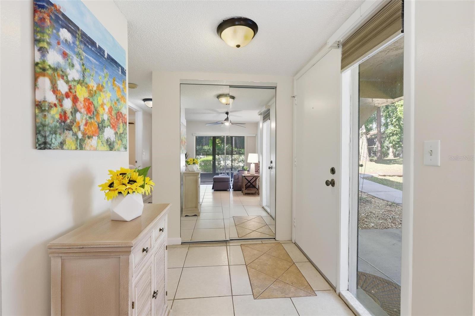 LAKESIDE CONDO APTS - Residential