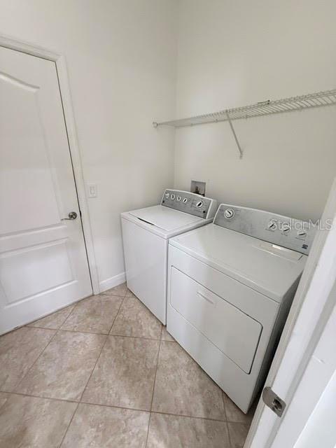 SUMMERPORT - Residential Lease