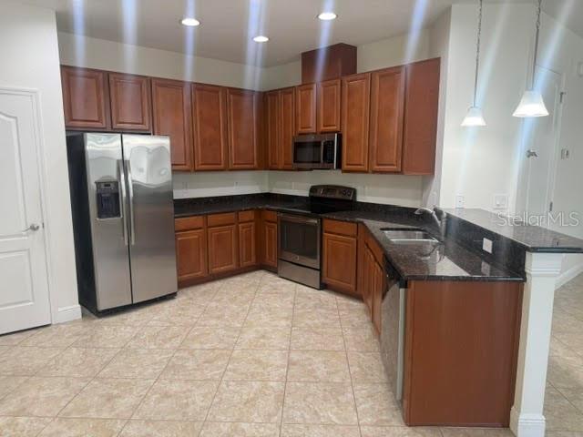 SUMMERPORT - Residential Lease