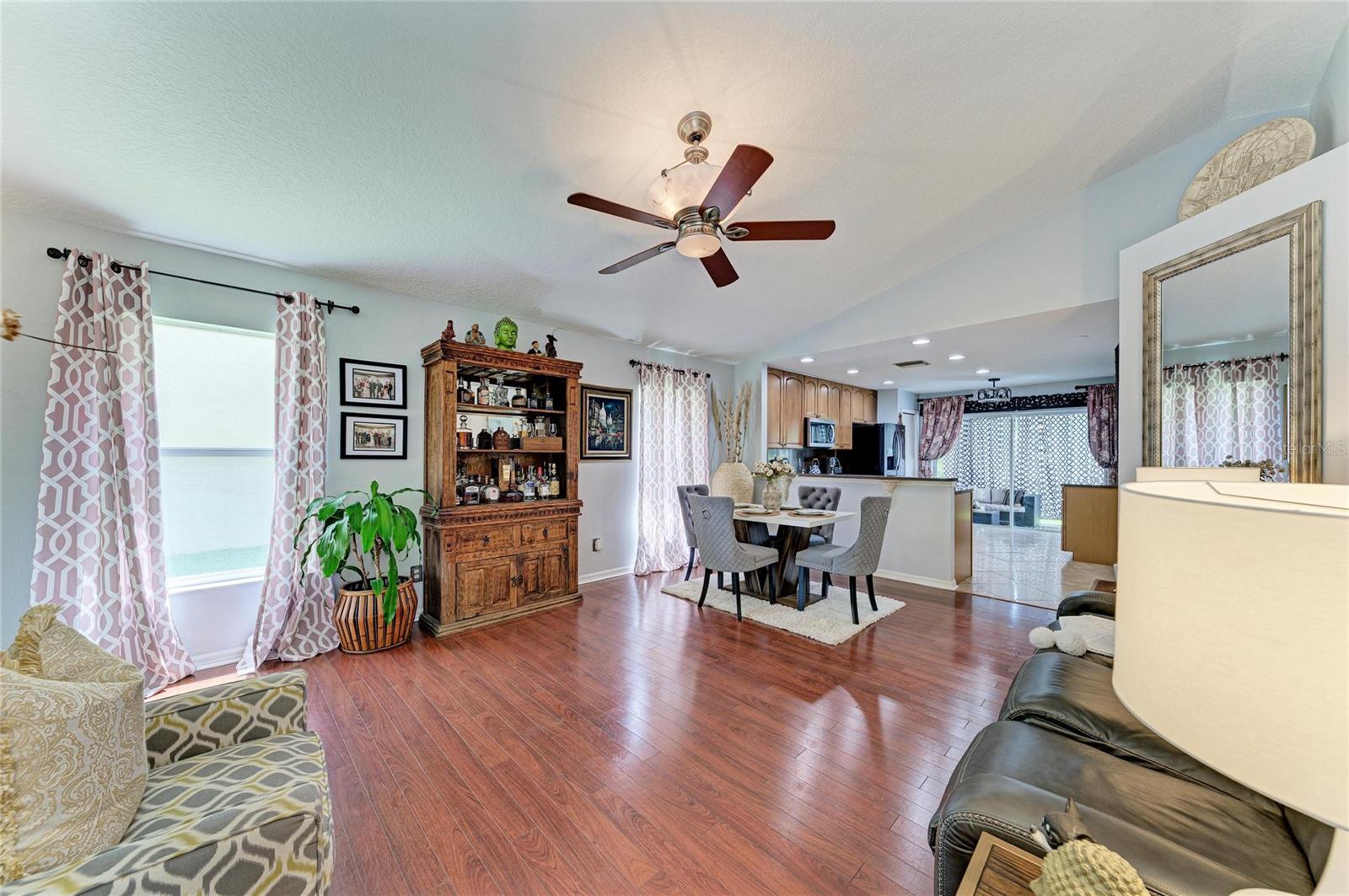 GREENBROOK VILLAGE SP BB UN 1 - Residential
