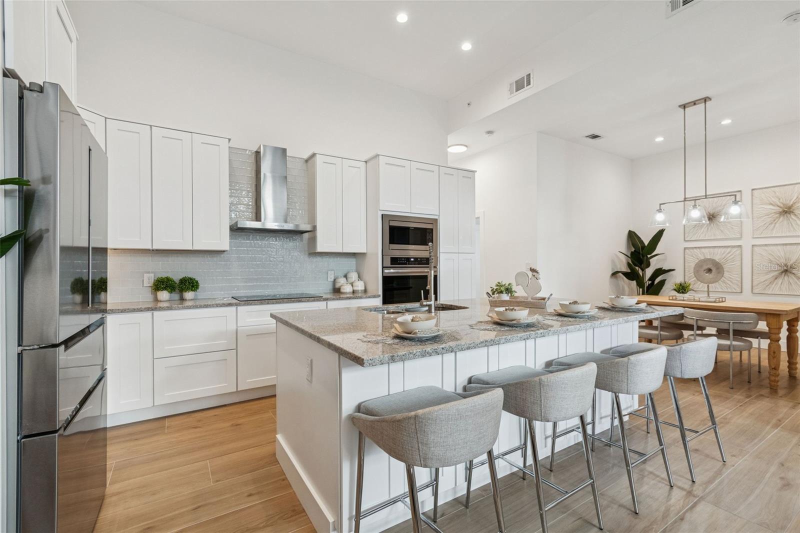 VISTA URBANA - Residential