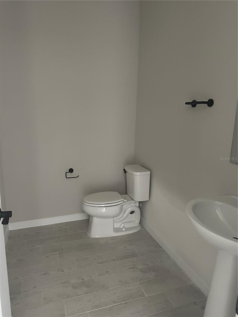 SERENOA LAKES - Residential Lease