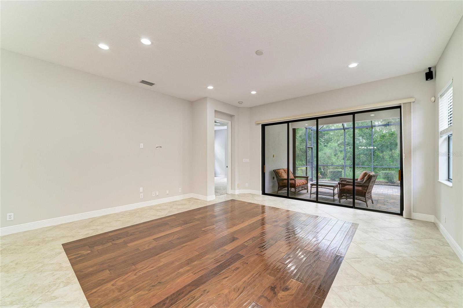 LAKEWOOD RANCH CCV SP EE U2A-2E - Residential