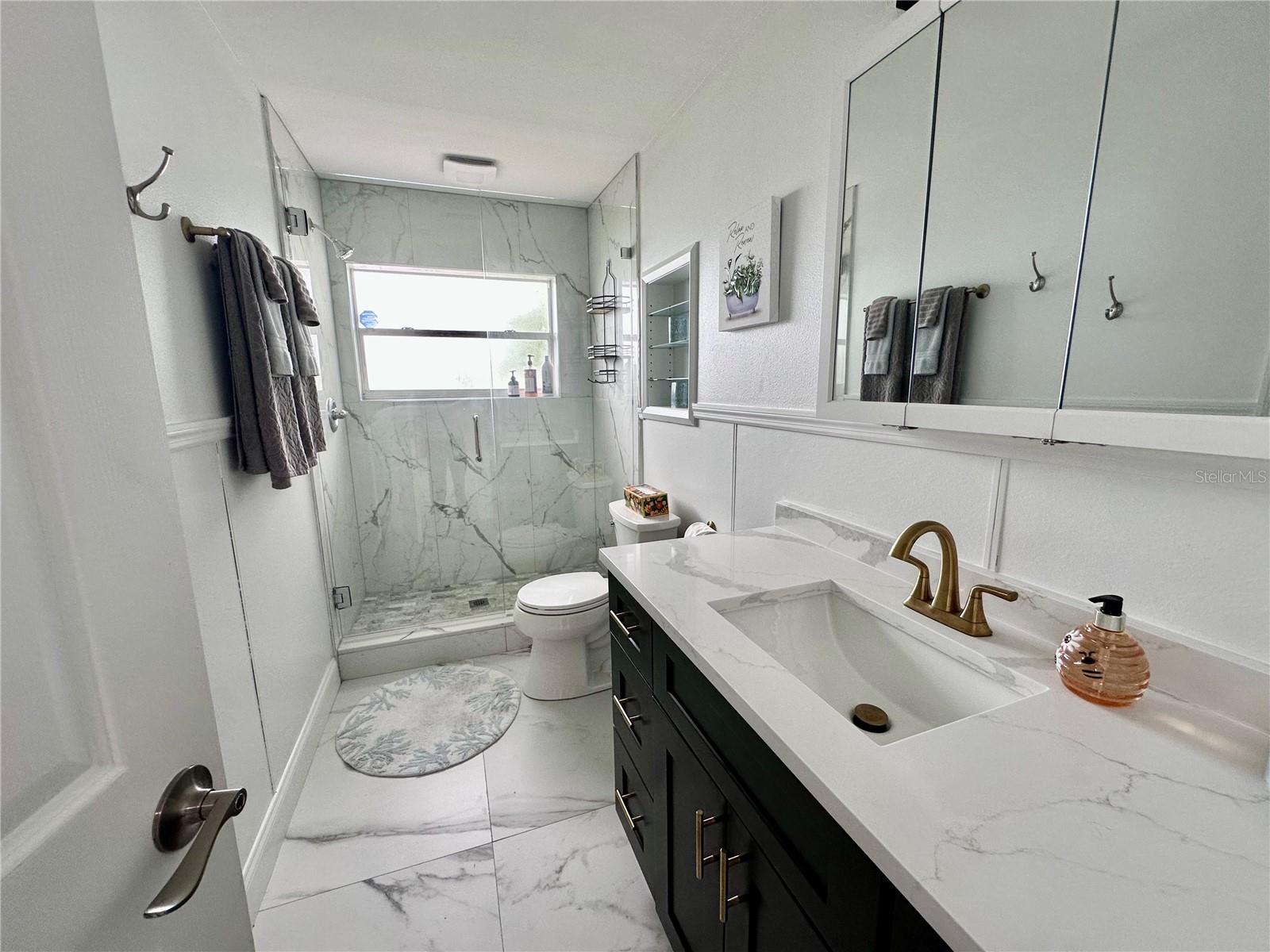 DIXIE SHORES UNIT 01 REP - Residential Lease
