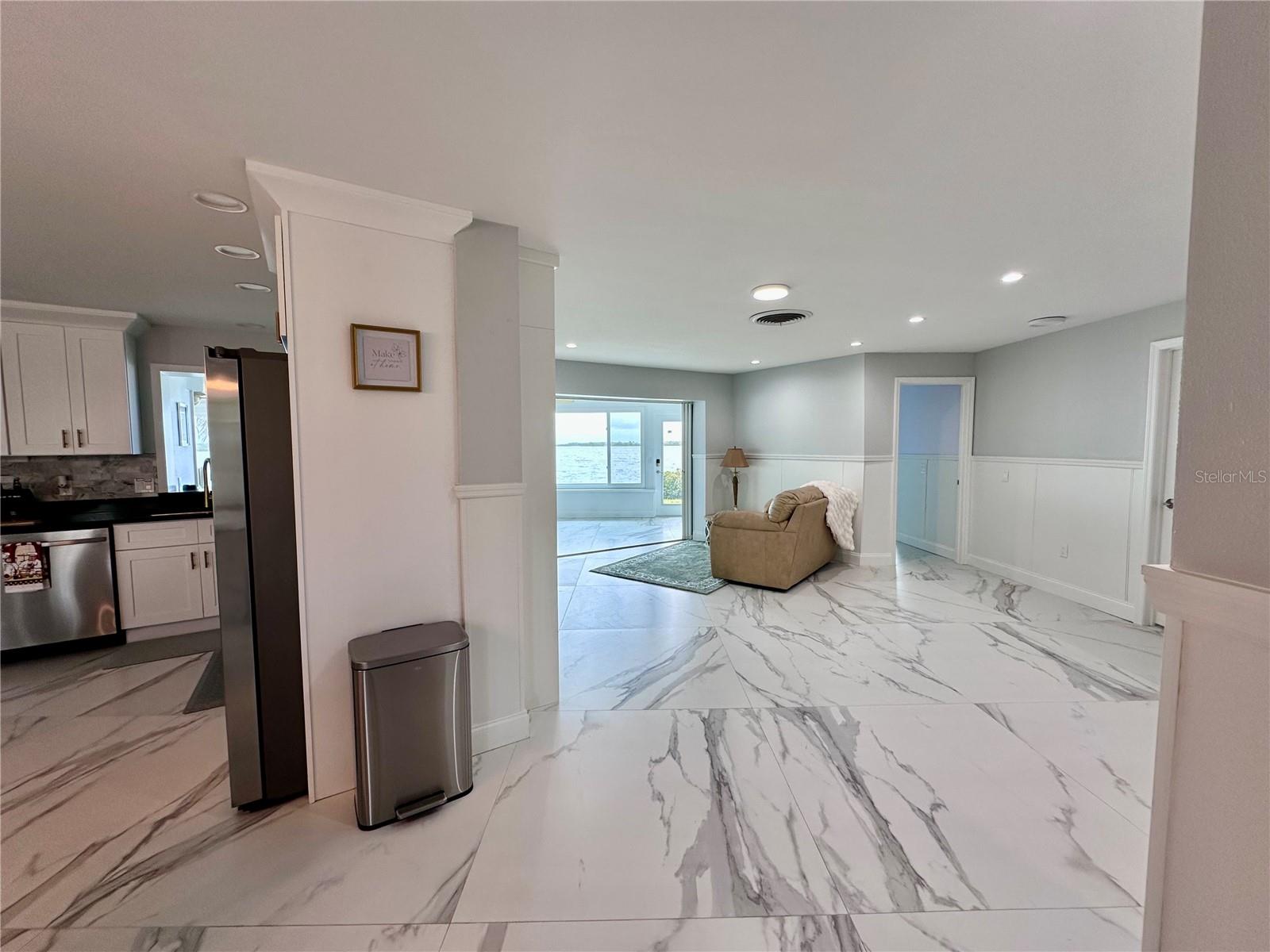 DIXIE SHORES UNIT 01 REP - Residential Lease