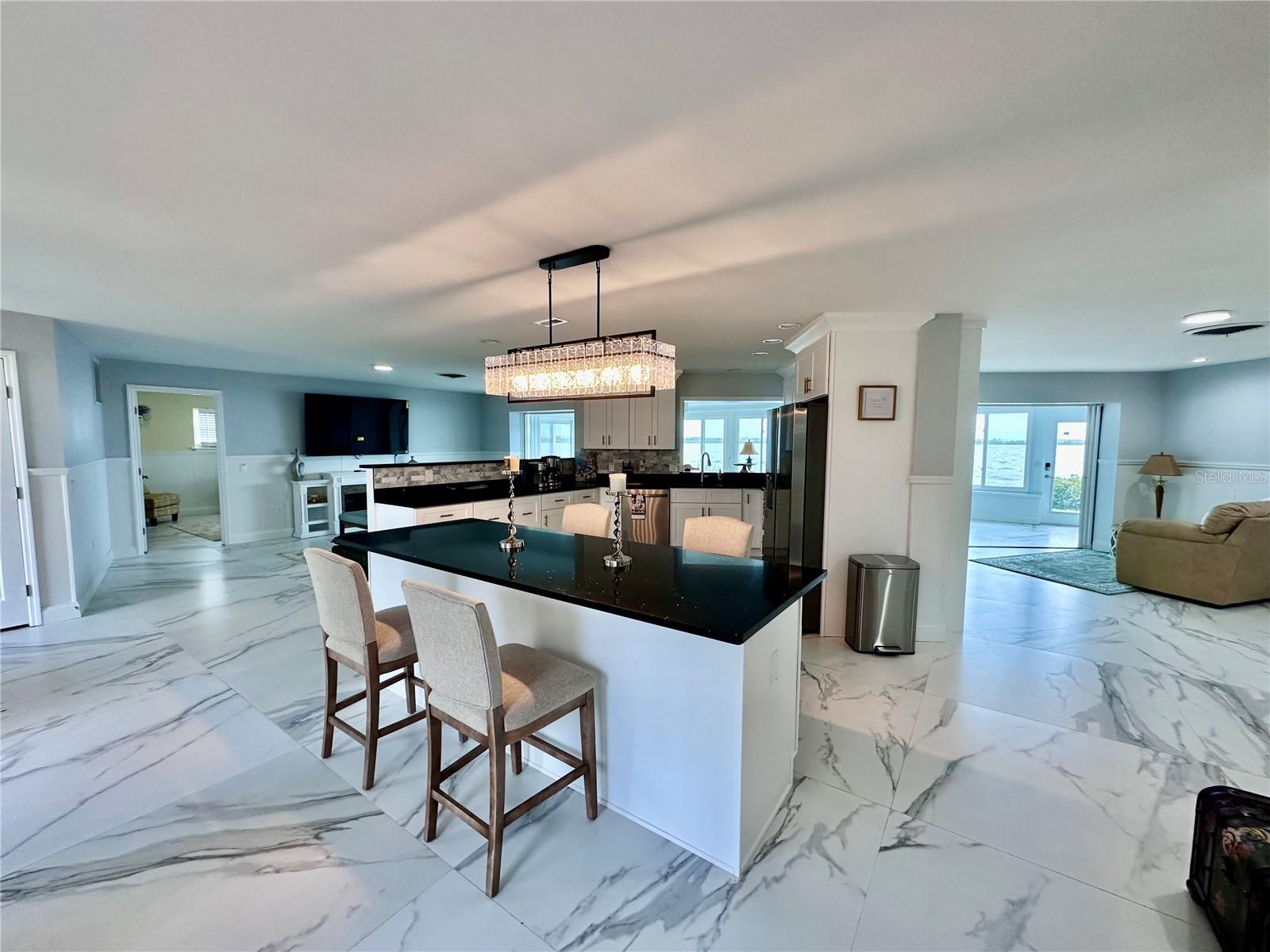 DIXIE SHORES UNIT 01 REP - Residential Lease