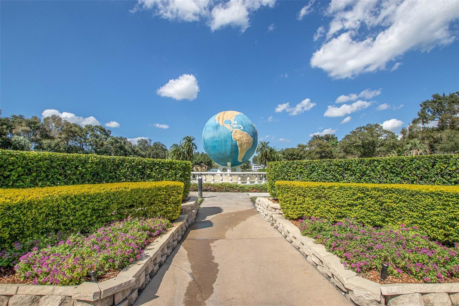 ON TOP OF THE WORLD - Residential Lease