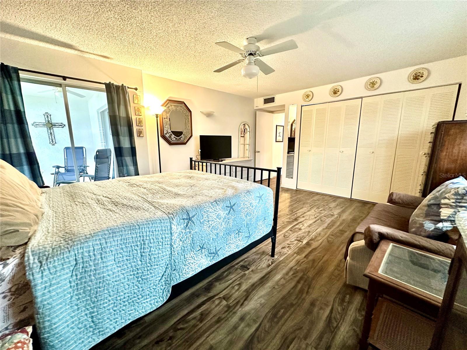 BURGUNDY UNIT ONE CONDO - Residential