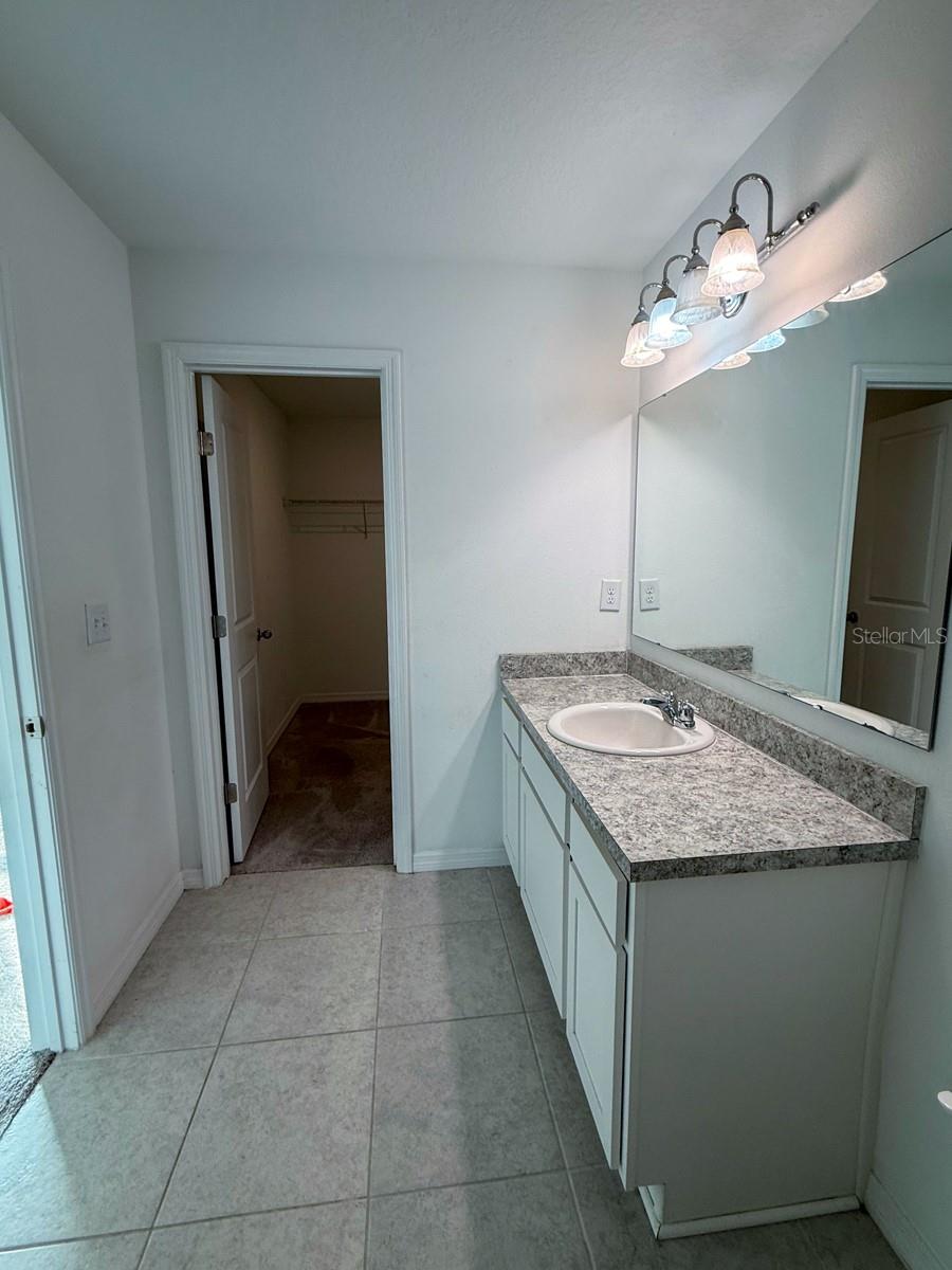MADISON PLACE - Residential