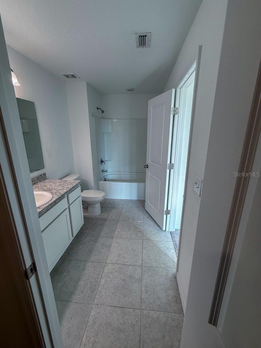 MADISON PLACE - Residential