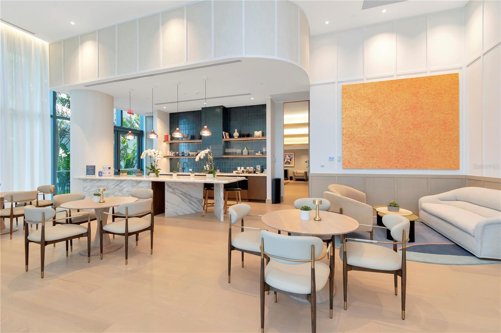 RITZ CARLTON RESIDENCES - Residential