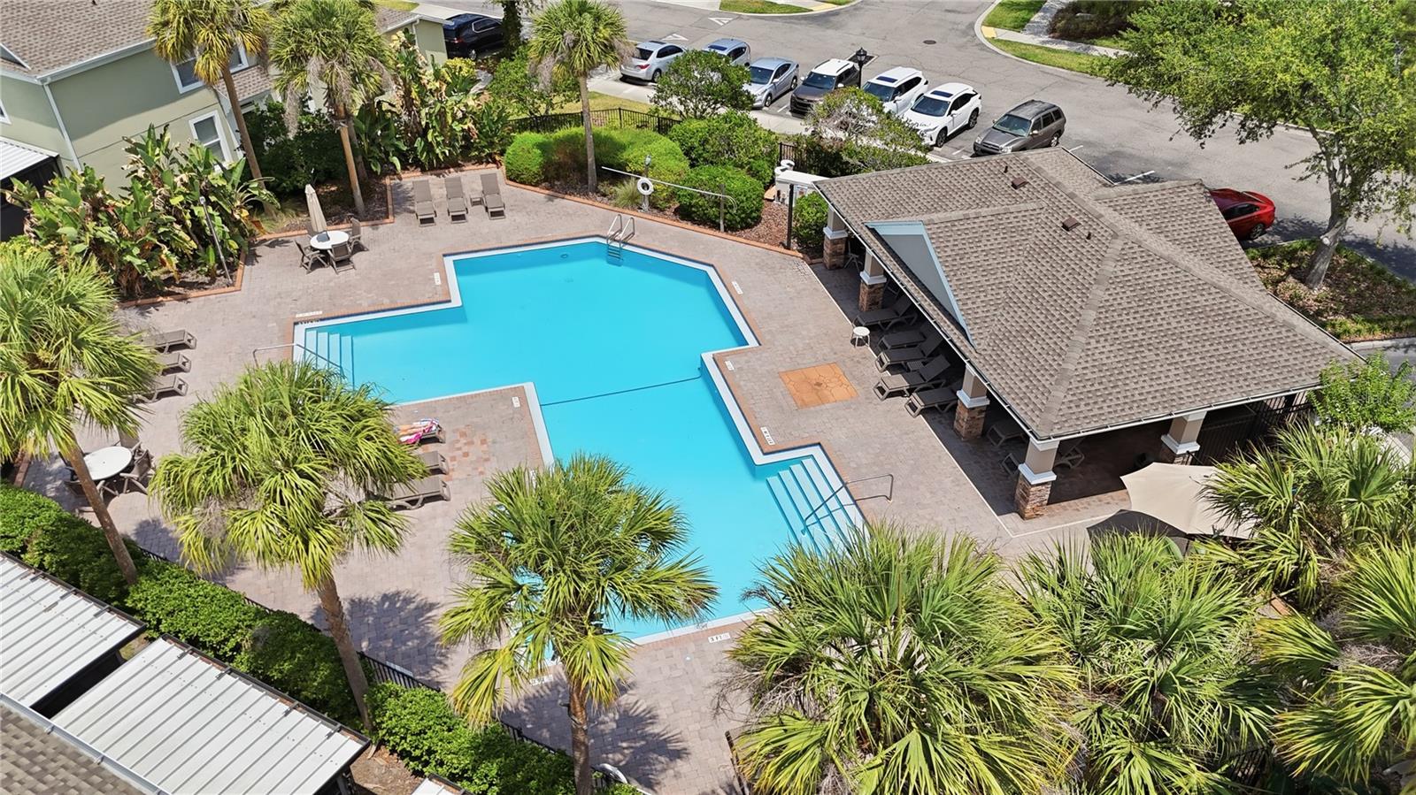 VENTURA BAY TOWNHOMES - Residential