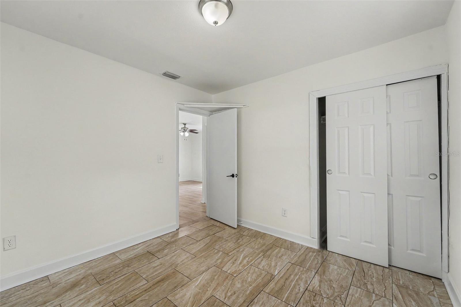 HAMNERS MARJORY B & W E FLO - Residential