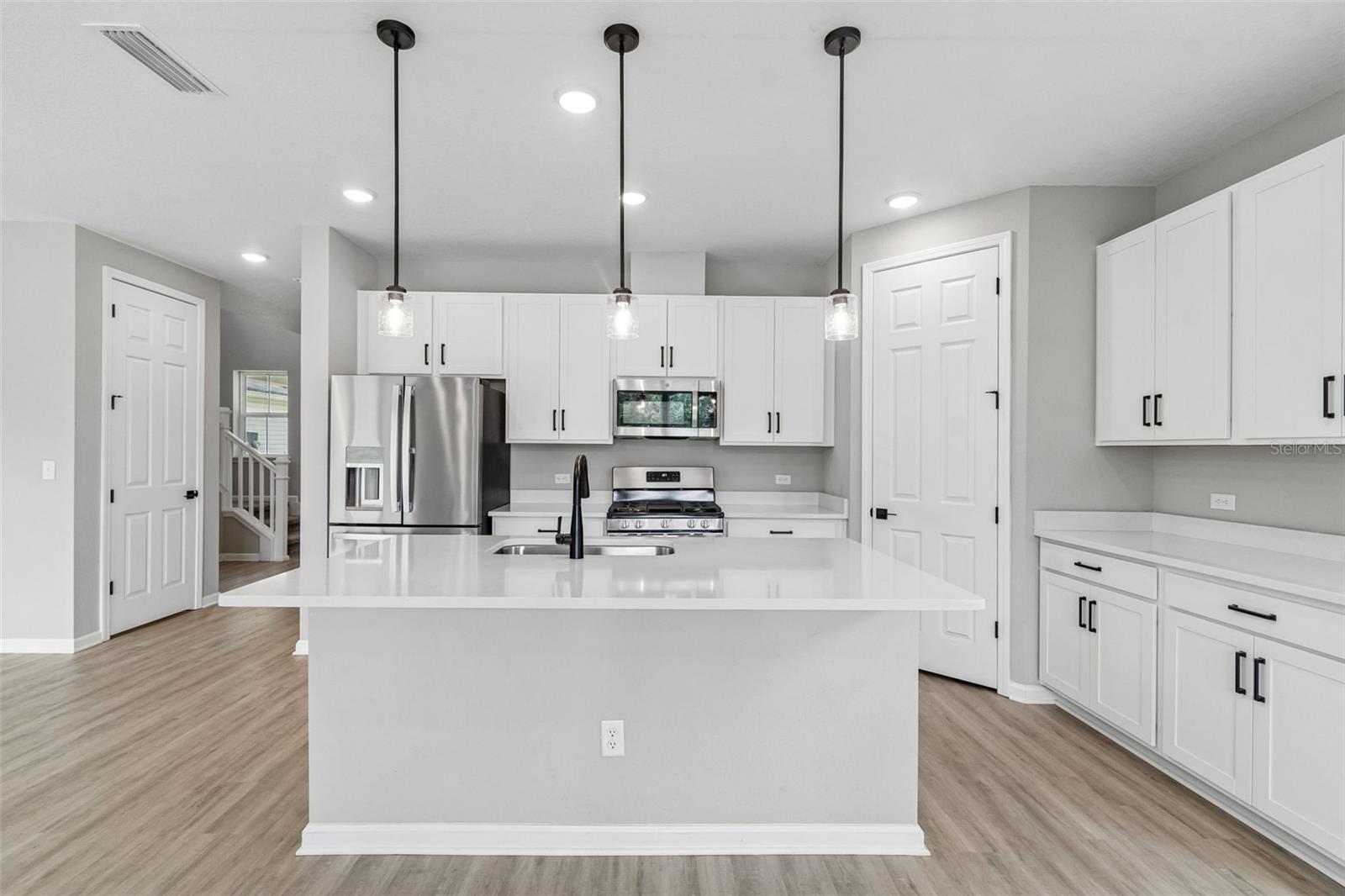 MARIETTA ESTATES - Residential