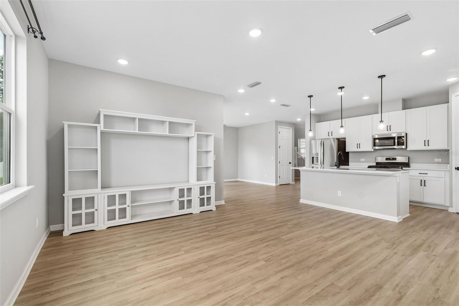 MARIETTA ESTATES - Residential