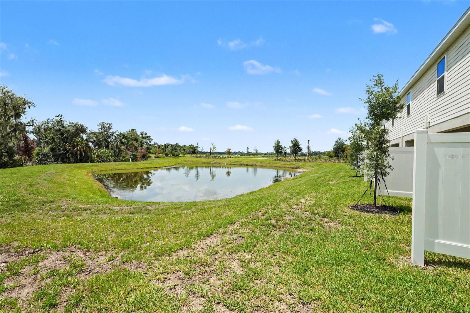 THE TOWNS AT FIRETHORN - Residential Lease