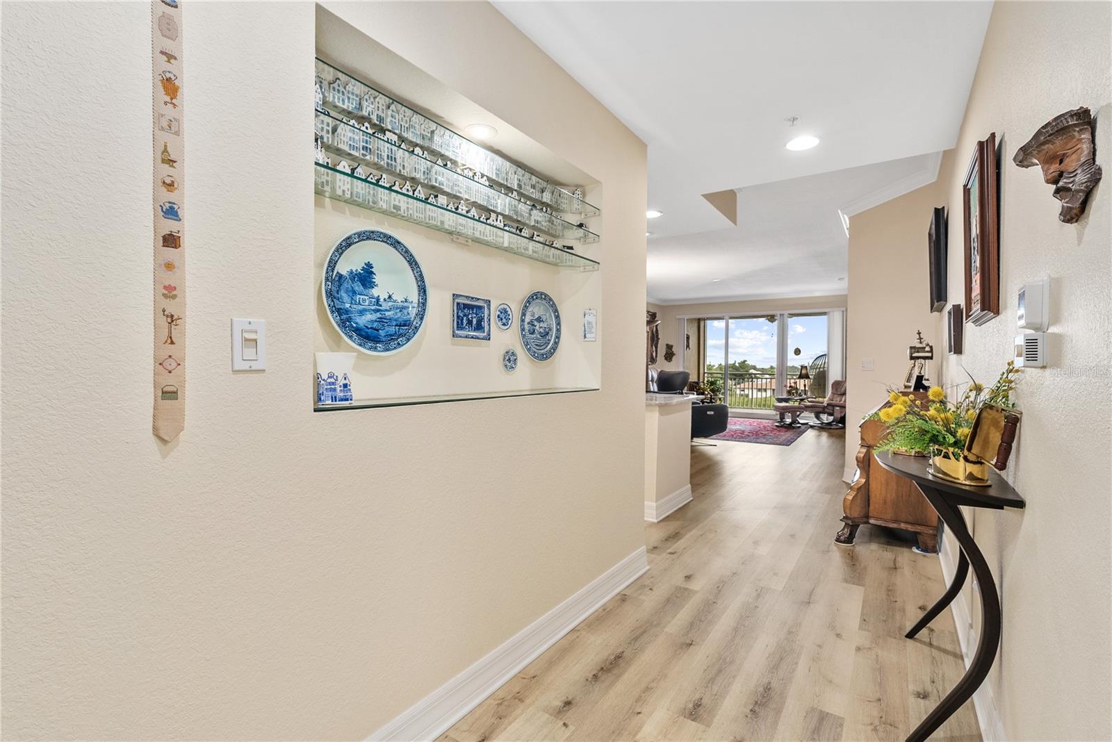 BLACKBURN HARBOR RESIDENCES - Residential