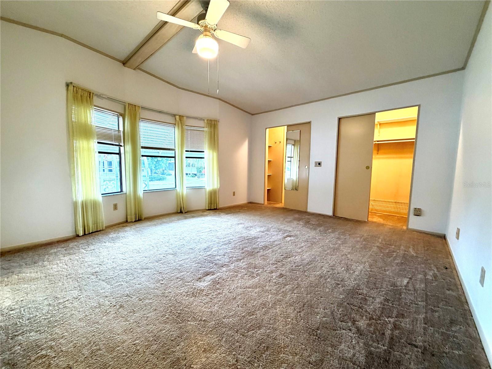 TAVARES FOX RUN MOBILE HOME - Residential