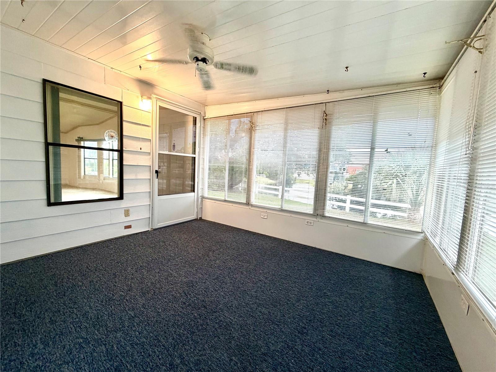 TAVARES FOX RUN MOBILE HOME - Residential
