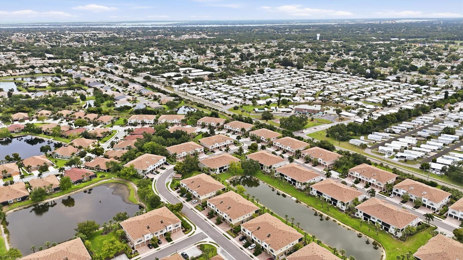 PALMA SOLA TRACE - Residential