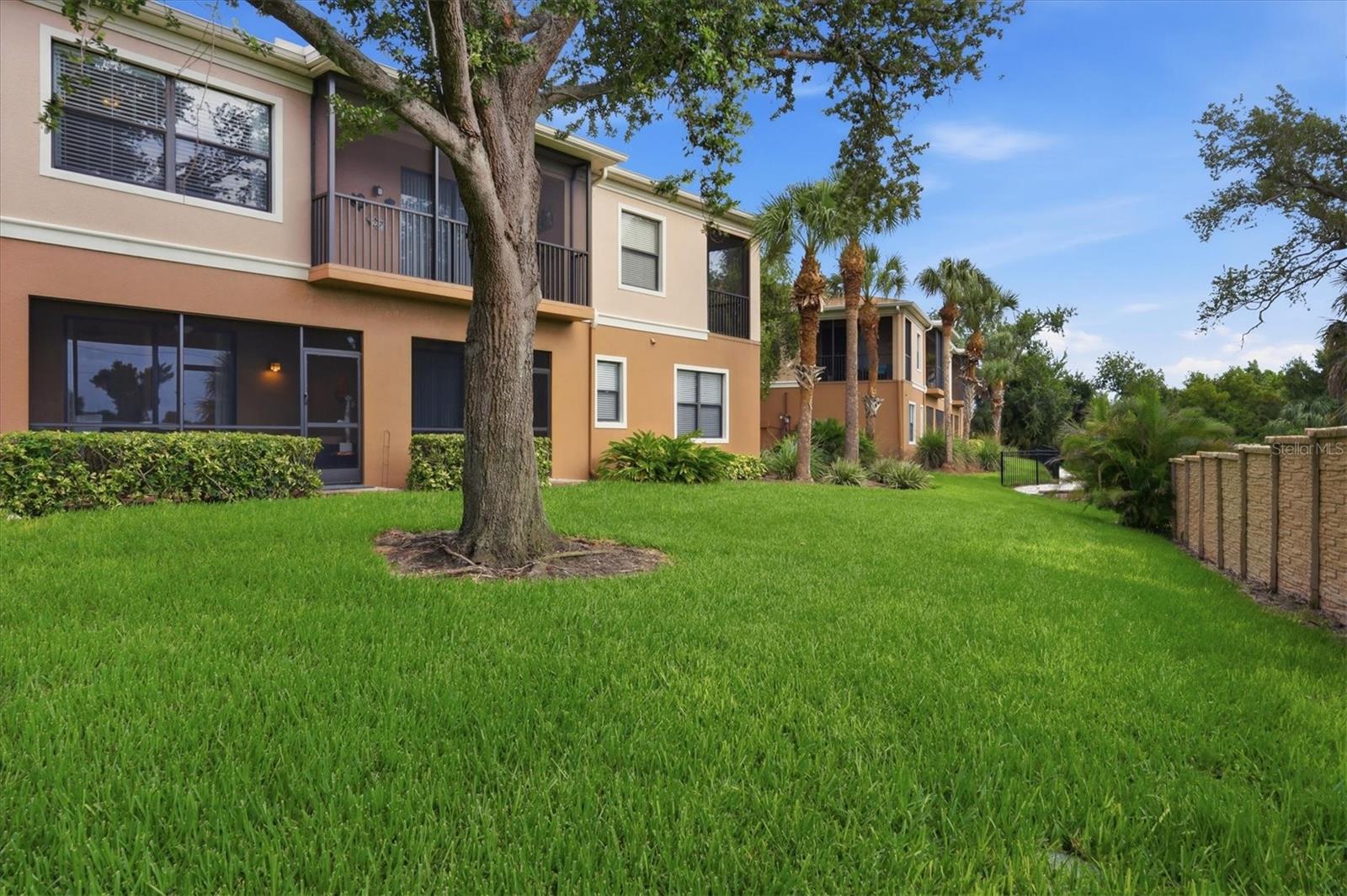 PALMA SOLA TRACE - Residential