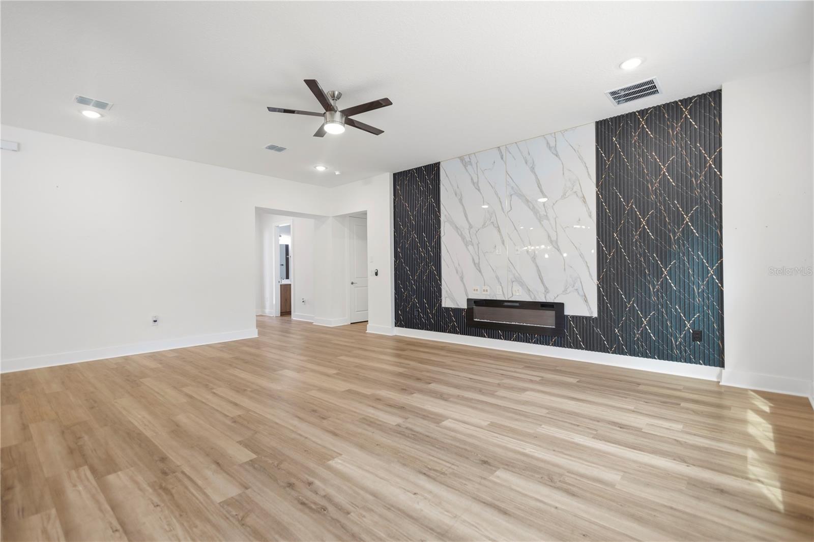 SOUTHERN HILLS PLANTATION PH 3 - Residential Lease